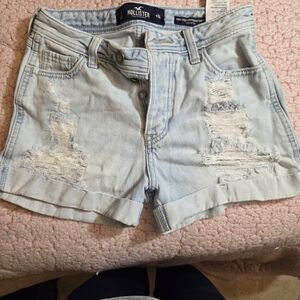 Hollister Light Wash Distressed Denim Shorts - Light Blue Size 0